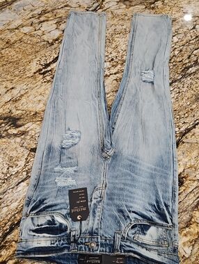METHOD Men's Blue Distressed Men’s Jeans. Size 29/30